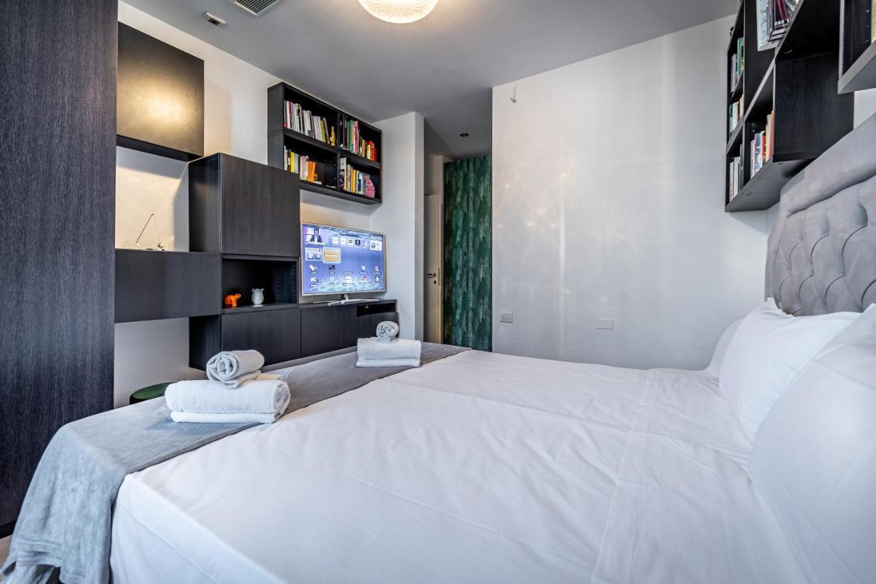 Yid Luxury & Design Penthouse L5 * Florencia